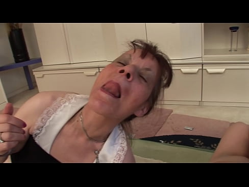 ❤️ Mae gan ddwy nain ac un taid driawd ❤❌  Porn caled wrthon ni ❌️❤